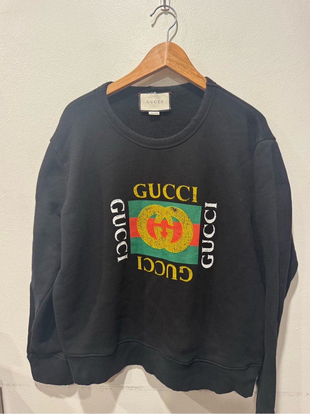 Authentic Gucci Crewneck Distressed Logo Black Sweatshirt Size XL